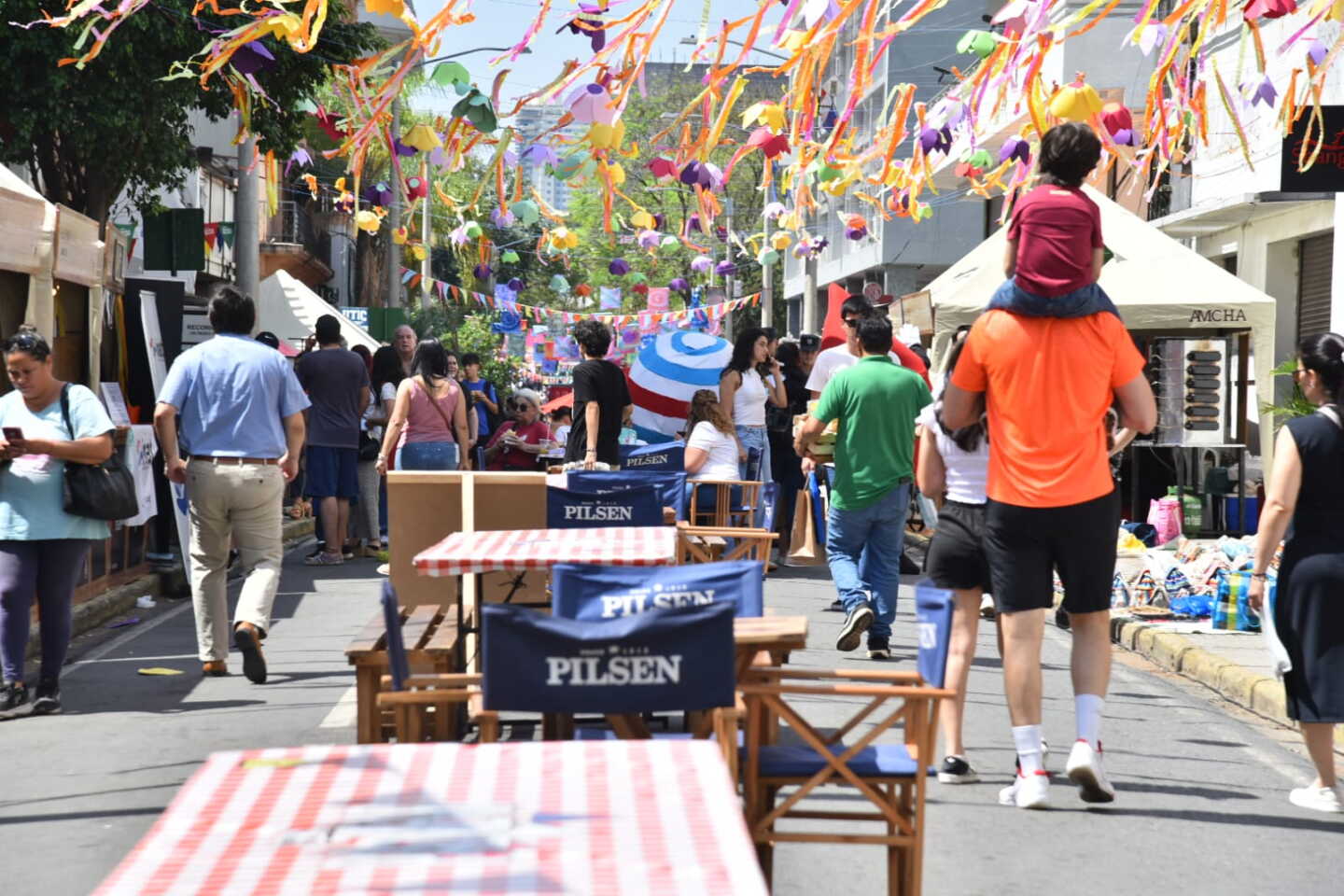 Palma se viste de tricolor para una edición patriótica de Palmear con ...