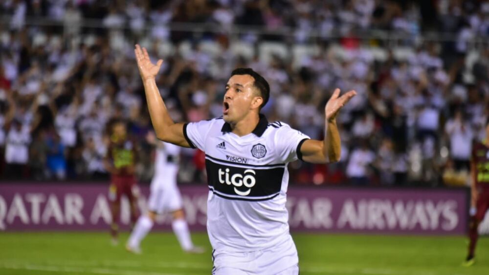 Néstor Camacho - Olimpia