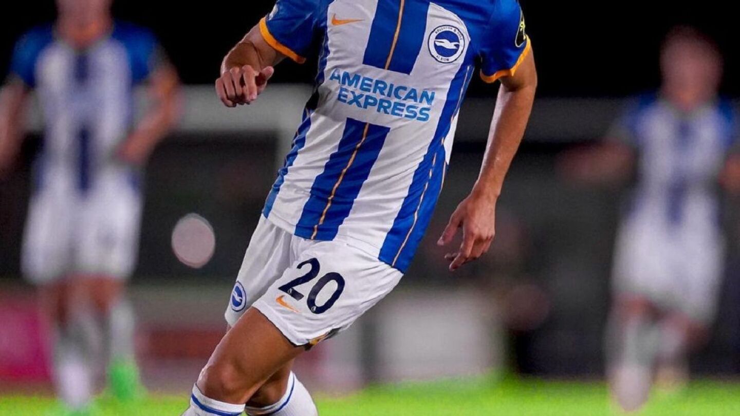 Julio Enciso podría debutar este martes en la Premier League D10