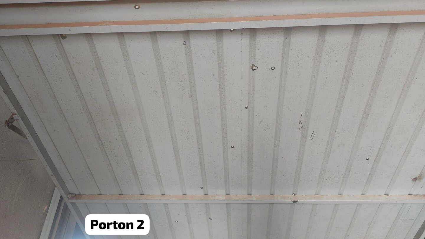 cielorraso afectado por disparos. PJC jpeg