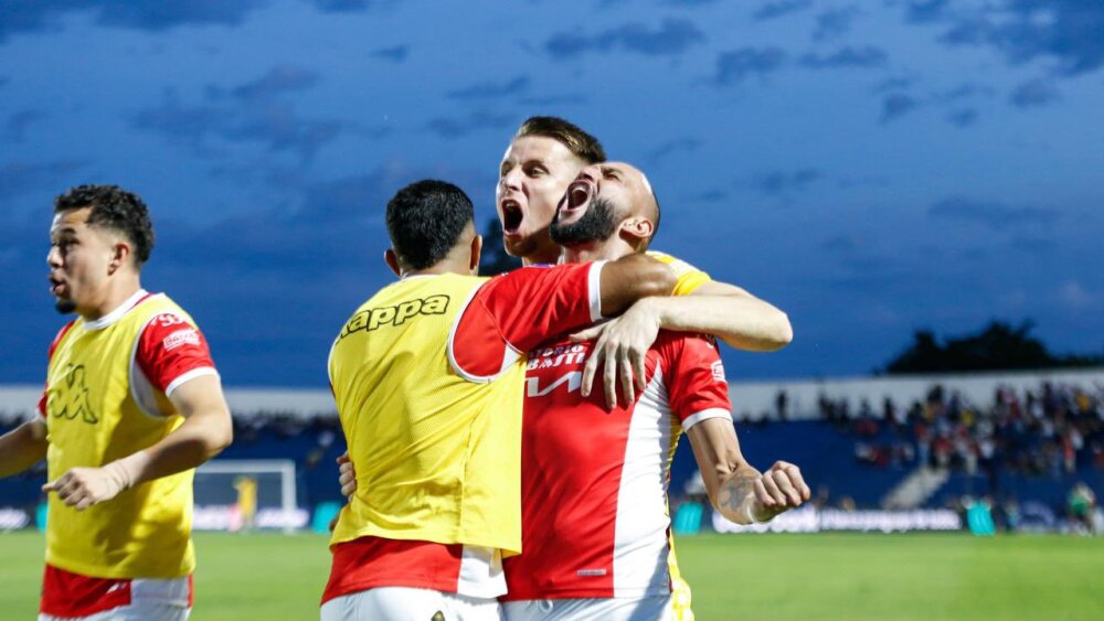 general kakakaka.jpg