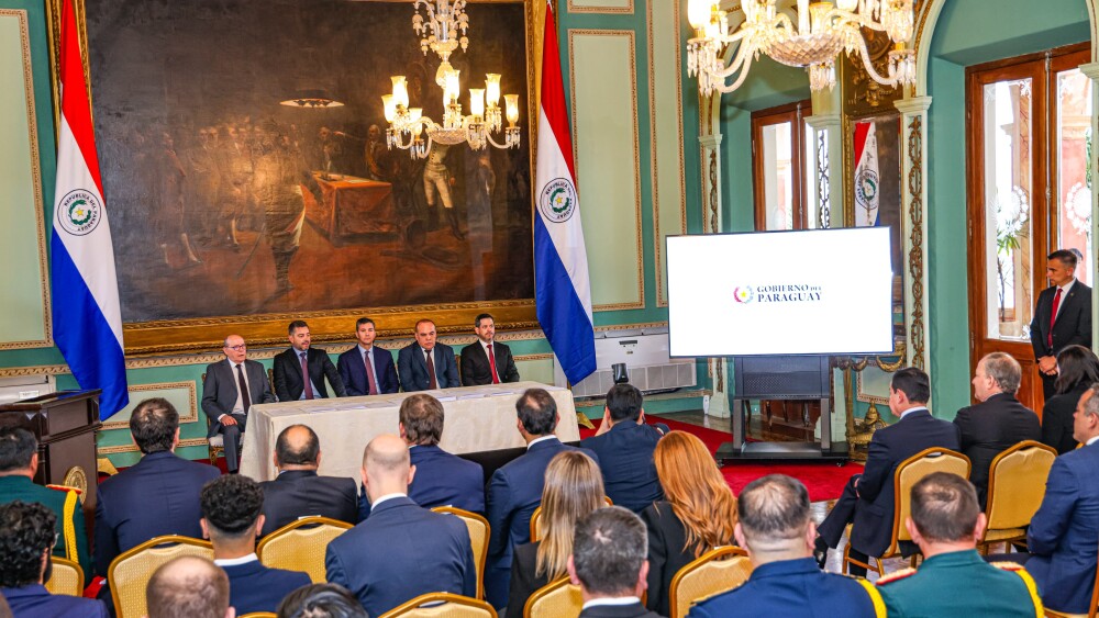 Gobierno presenta nuevas leyes.jpg