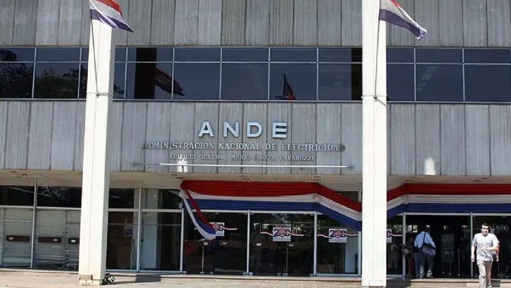 ANDE.jpg
