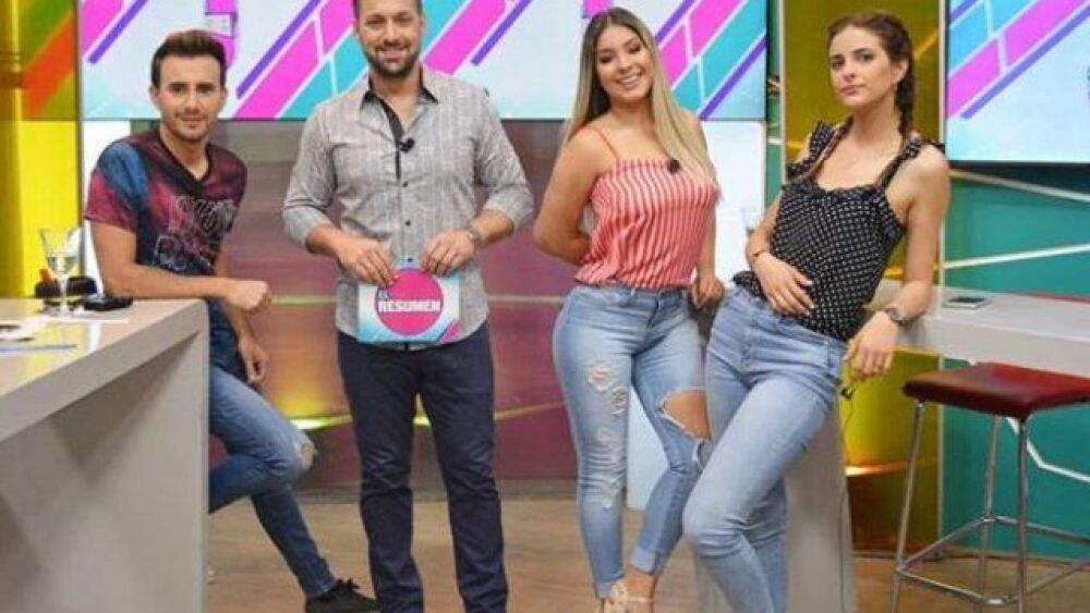 <div>Llegaron varios mensajes</div><div>A la producción del programa El Resumen le llegaron una serie de mensajes en donde mencionan que el divorcio es un show.</div>