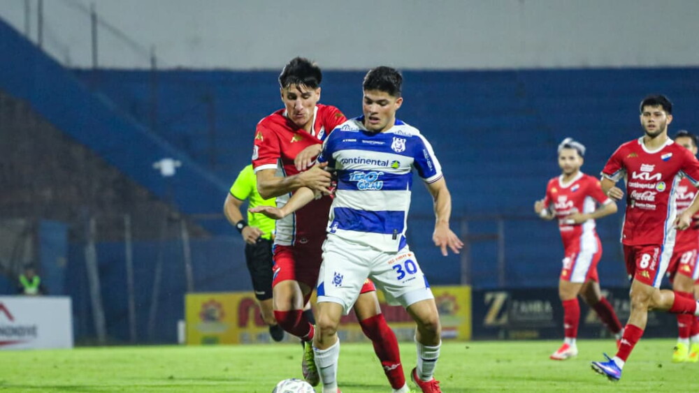 Nacional y “2”, duelo clave en La Visera Nacional y “2”, duelo clave en La Visera