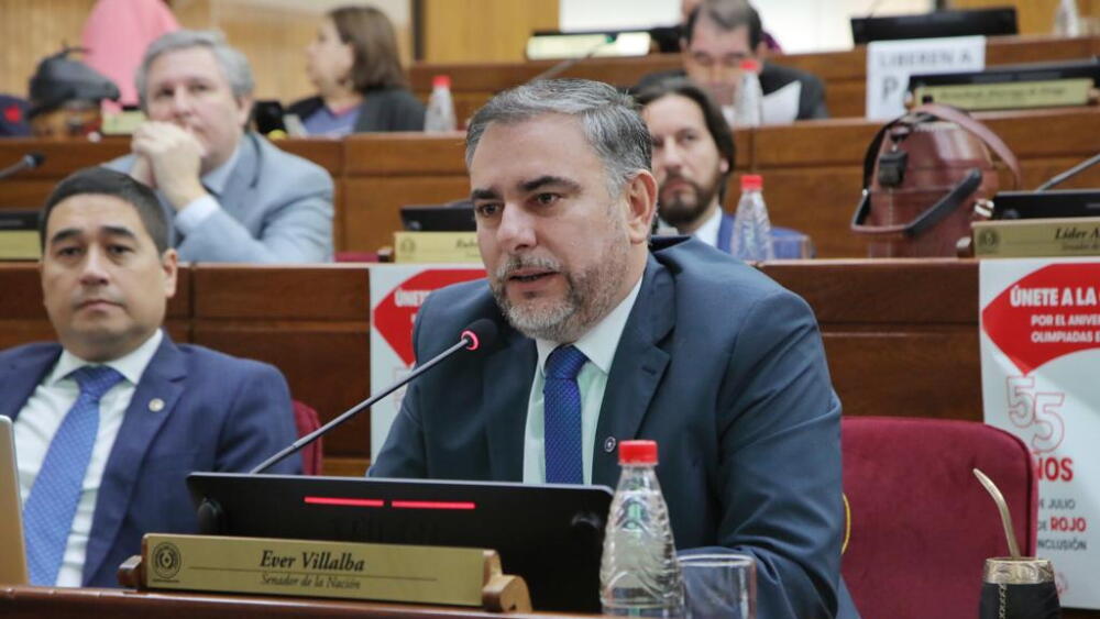 Senador Ever Villalba PLRA.jpg