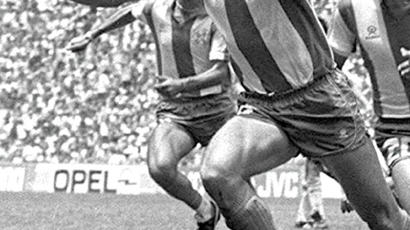 Causa polémica la pensión a Romerito Última Hora Noticias de