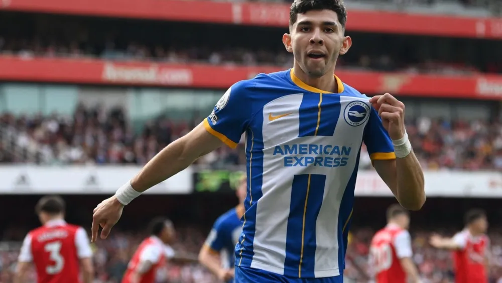 Julio Enciso, nominado a mejor jugador juvenil Julio Enciso, nominado a mejor jugador juvenil